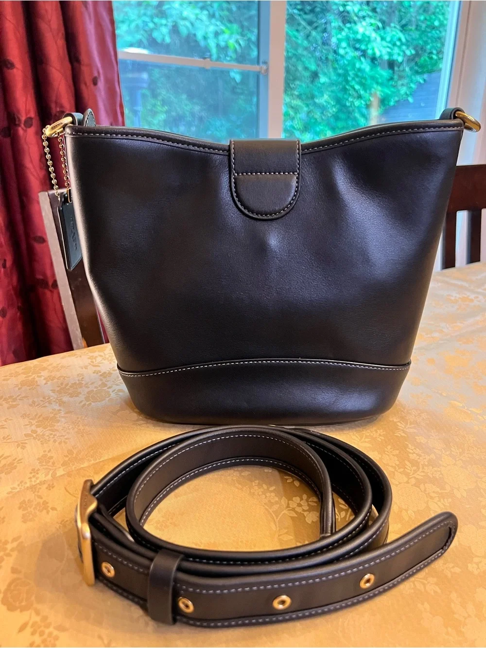Coach Black Leather Bucket Shoulder Bag with Gold 'C' Hardware